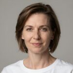 Портрет уверенного российского бизнесмена для курсов подготовки к IELTS в школе Лингуа Бизнес